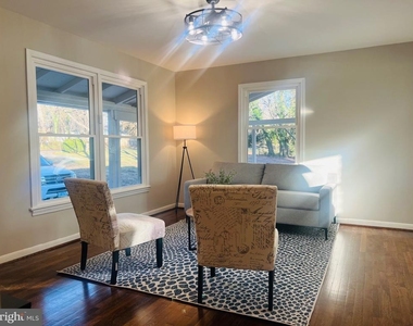 7389 Bunker Hill Road - Photo Thumbnail 5