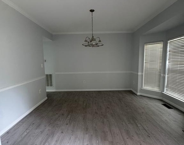 2495 Post Oak Drive - Photo Thumbnail 2