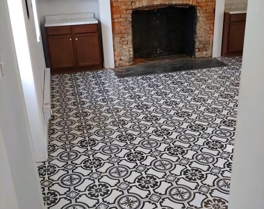 113 E Main Street - Photo Thumbnail 3