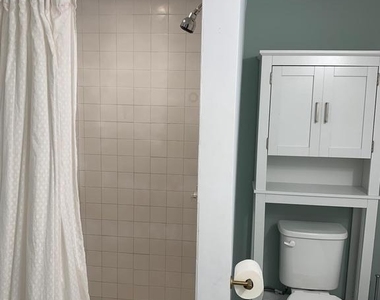 113 E Main Street - Photo Thumbnail 11