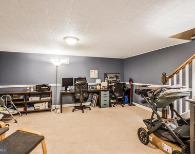 3826 King Street - Photo Thumbnail 10