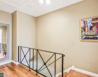3826 King Street - Photo Thumbnail 17
