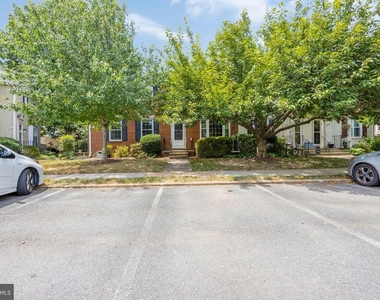 3826 King Street - Photo Thumbnail 25