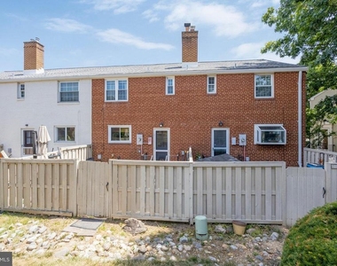 3826 King Street - Photo Thumbnail 21