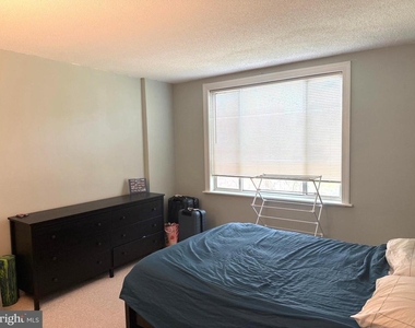 1730 Arlington Boulevard - Photo Thumbnail 6