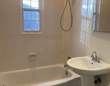 1300 N Meade Street - Photo Thumbnail 26
