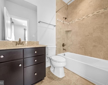 1121 S Lincoln Street - Photo Thumbnail 47