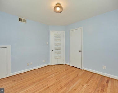 2501 Arlington Boulevard - Photo Thumbnail 19