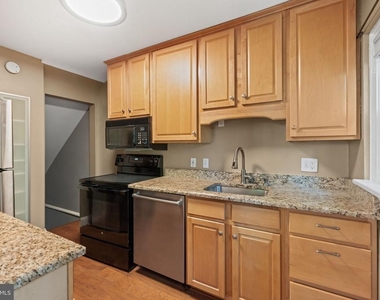 4237 32nd Road S - Photo Thumbnail 49
