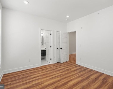 2325 Germantown Avenue - Photo Thumbnail 8