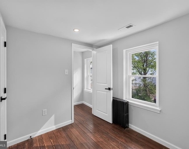 4469 Silverwood Street - Photo Thumbnail 21