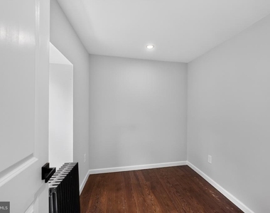 4469 Silverwood Street - Photo Thumbnail 14