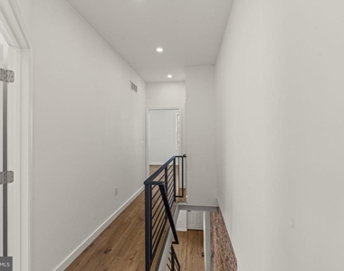 2514 S Bancroft Street - Photo Thumbnail 18