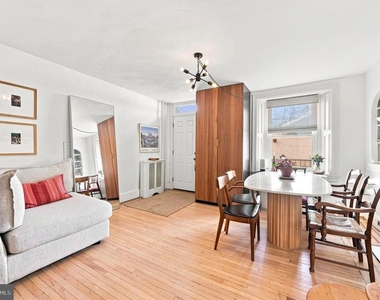 124 Grape Street - Photo Thumbnail 9