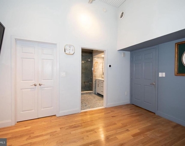 2200 Arch Street - Photo Thumbnail 22