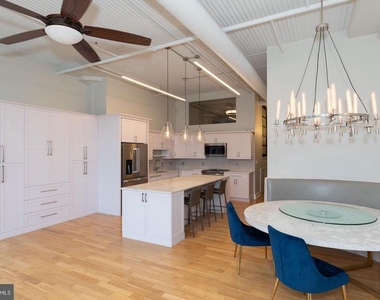 2200 Arch Street - Photo Thumbnail 13