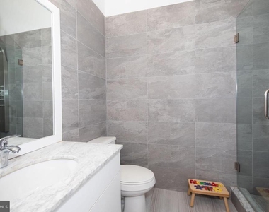 2200 Arch Street - Photo Thumbnail 41
