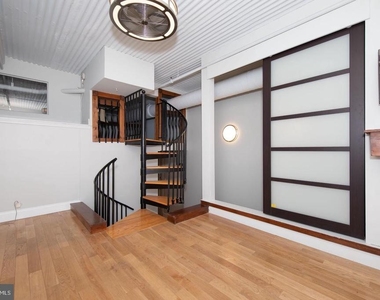 2200 Arch Street - Photo Thumbnail 30