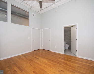 2200 Arch Street - Photo Thumbnail 37