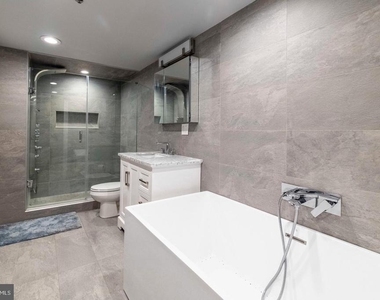 2200 Arch Street - Photo Thumbnail 33