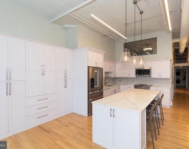 2200 Arch Street - Photo Thumbnail 19