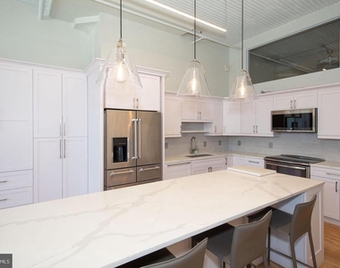 2200 Arch Street - Photo Thumbnail 20