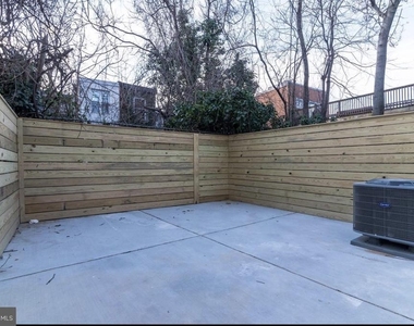 1514 N 26th Street - Photo Thumbnail 3