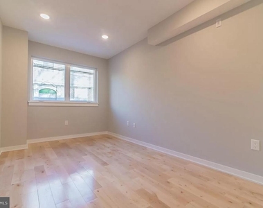 1514 N 26th Street - Photo Thumbnail 4