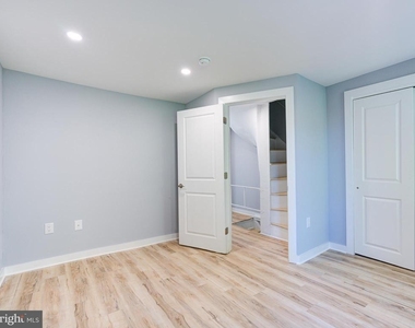 704 Miller Street - Photo Thumbnail 8