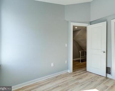 704 Miller Street - Photo Thumbnail 13