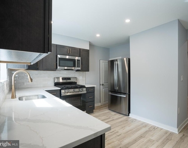 704 Miller Street - Photo Thumbnail 6