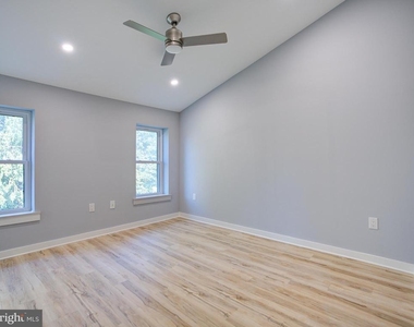 704 Miller Street - Photo Thumbnail 16