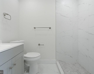 223 Parkdale Road - Photo Thumbnail 13