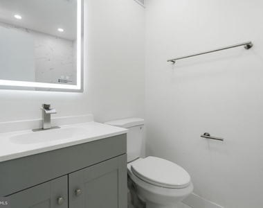 223 Parkdale Road - Photo Thumbnail 21
