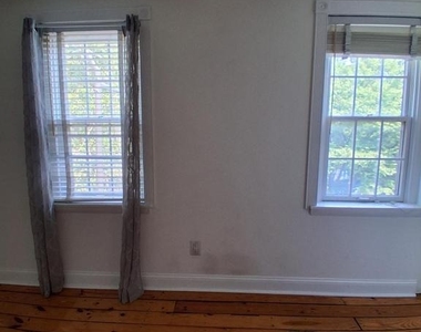508 S 11th Street - Photo Thumbnail 6