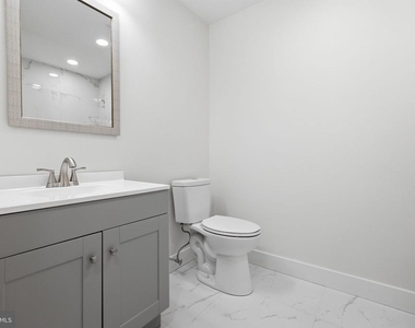 1006 York Road - Photo Thumbnail 18