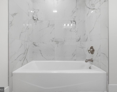 1006 York Road - Photo Thumbnail 21