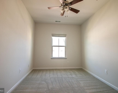 308 Blue Welsh Street - Photo Thumbnail 17