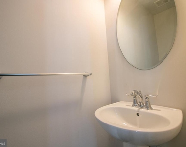 308 Blue Welsh Street - Photo Thumbnail 6
