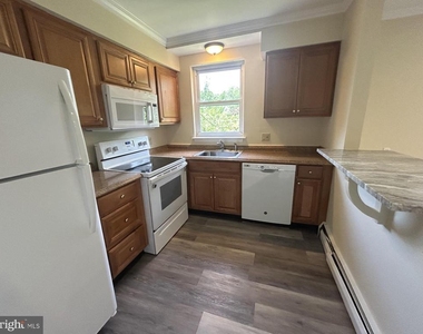 333 Lacey Avenue - Photo Thumbnail 2