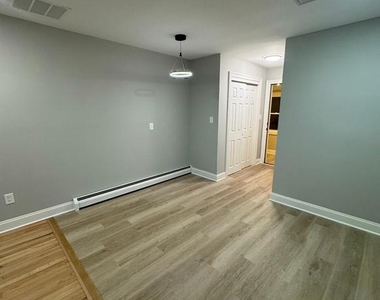 3 Frank Richardson Road - Photo Thumbnail 7