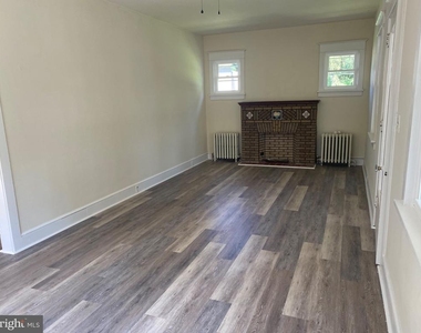 1503 S Black Horse Pike - Photo Thumbnail 2
