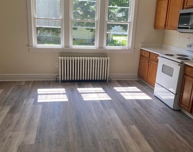 1503 S Black Horse Pike - Photo Thumbnail 4