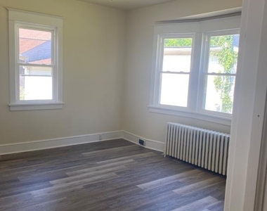 1503 S Black Horse Pike - Photo Thumbnail 5