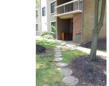171-1 Echelon Road - Photo Thumbnail 3