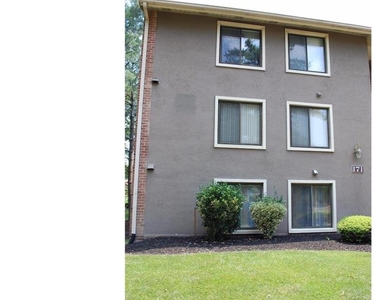 171-1 Echelon Road - Photo Thumbnail 2