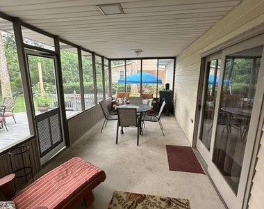 1603 Fairmount Avenue - Photo Thumbnail 12