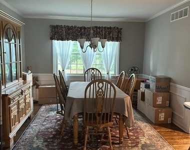 1603 Fairmount Avenue - Photo Thumbnail 3