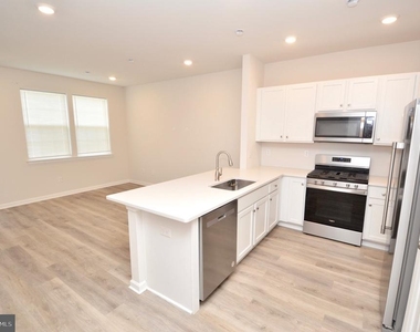 78 Nelsons Way - Photo Thumbnail 2