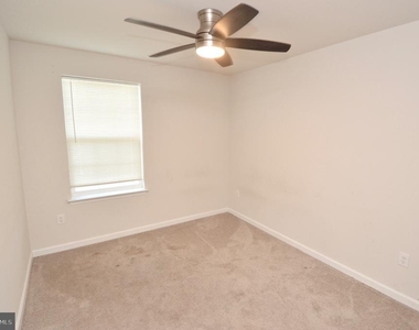 78 Nelsons Way - Photo Thumbnail 10
